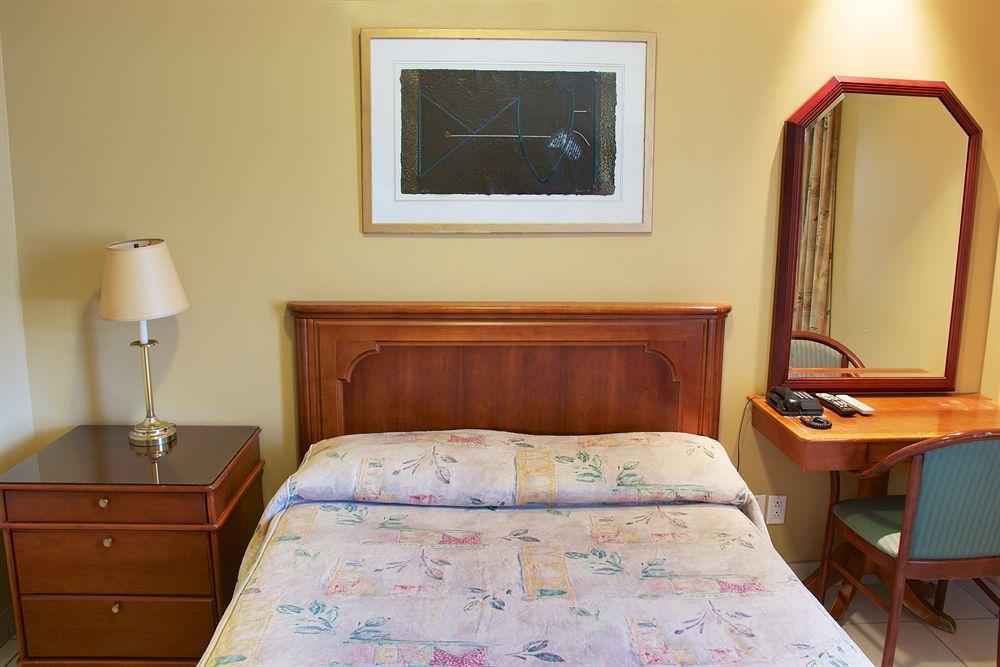 Hostel Samesun & Montreal